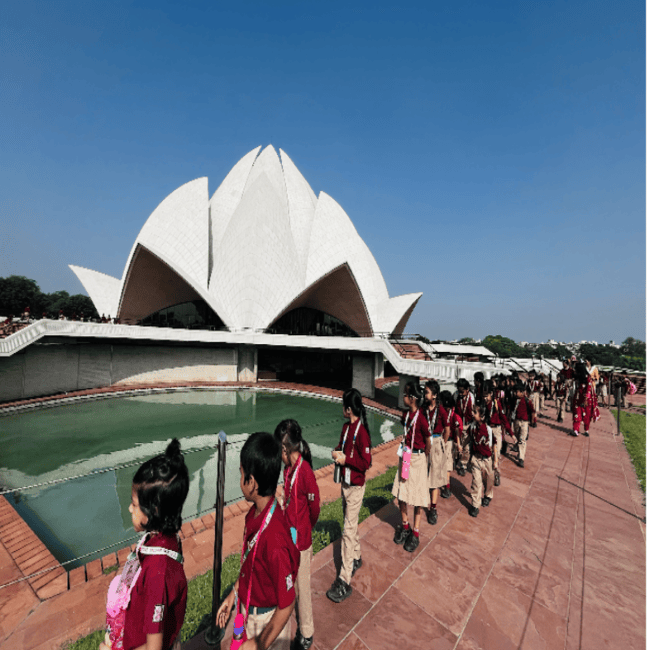 Class 1 excursion to the Lotus Temple